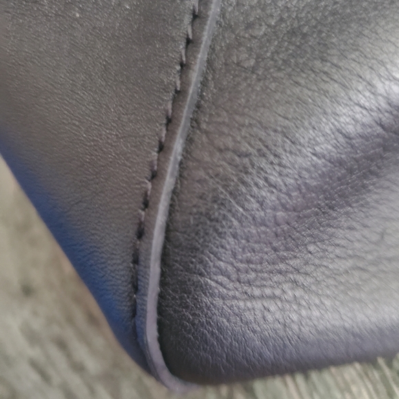 Celine lambskin leather tote.Blue and Black in color. - Picture 4 of 16